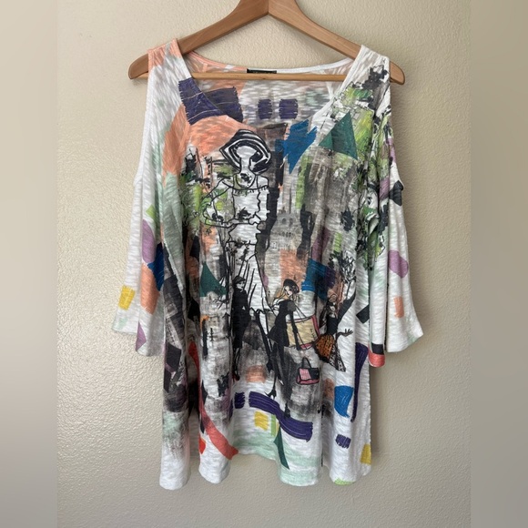 INOAH Abstract Print Women's Top - Picture 1 of 6